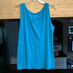 DressBarn Woman turquoise blue tank top